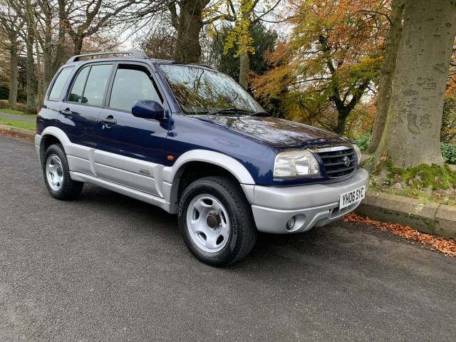 Suzuki Grand Vitara 2.0 5dr Auto Estate Petrol Blue